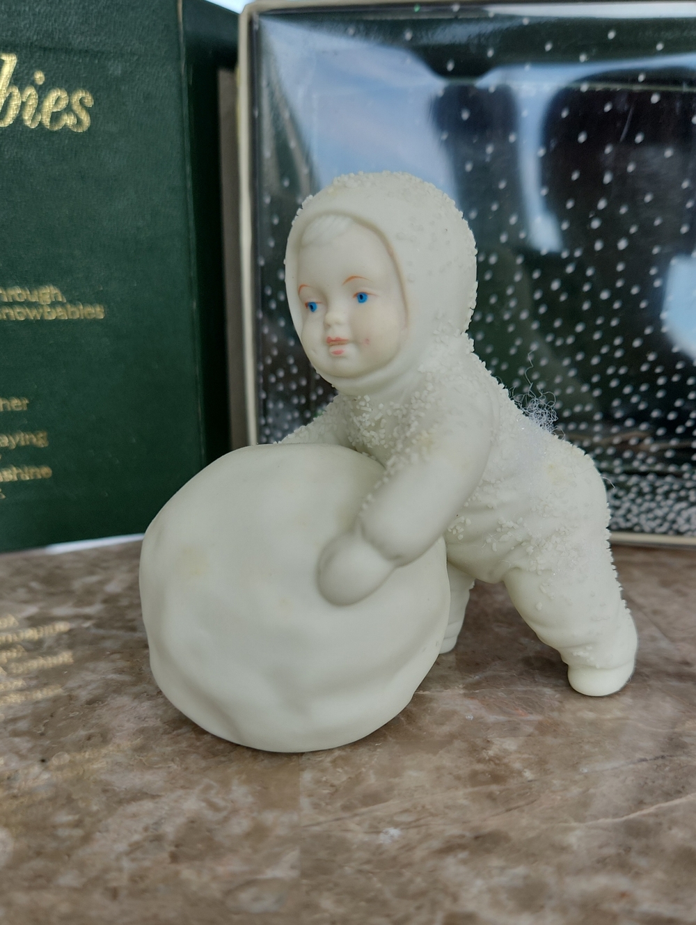 Dept. 56 Snowbabie, Child Making Snowball